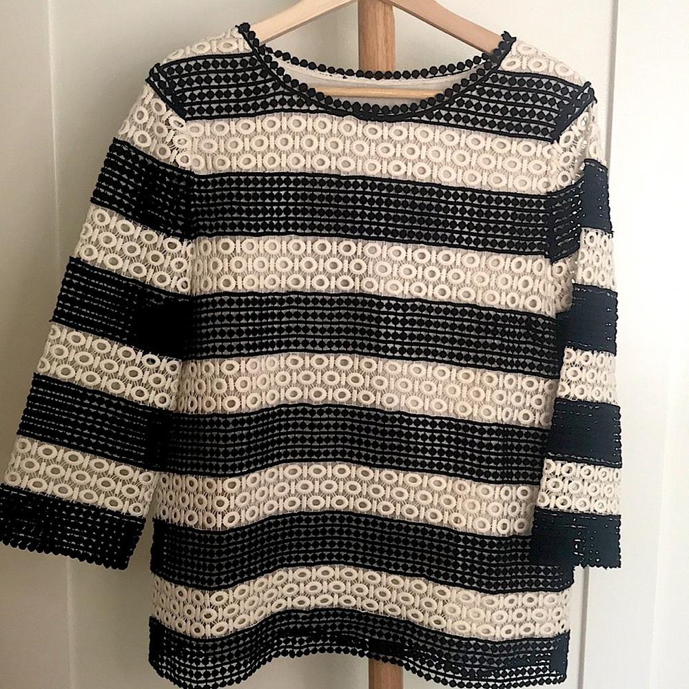 NWT Talbots blouse. Size M. New condition.